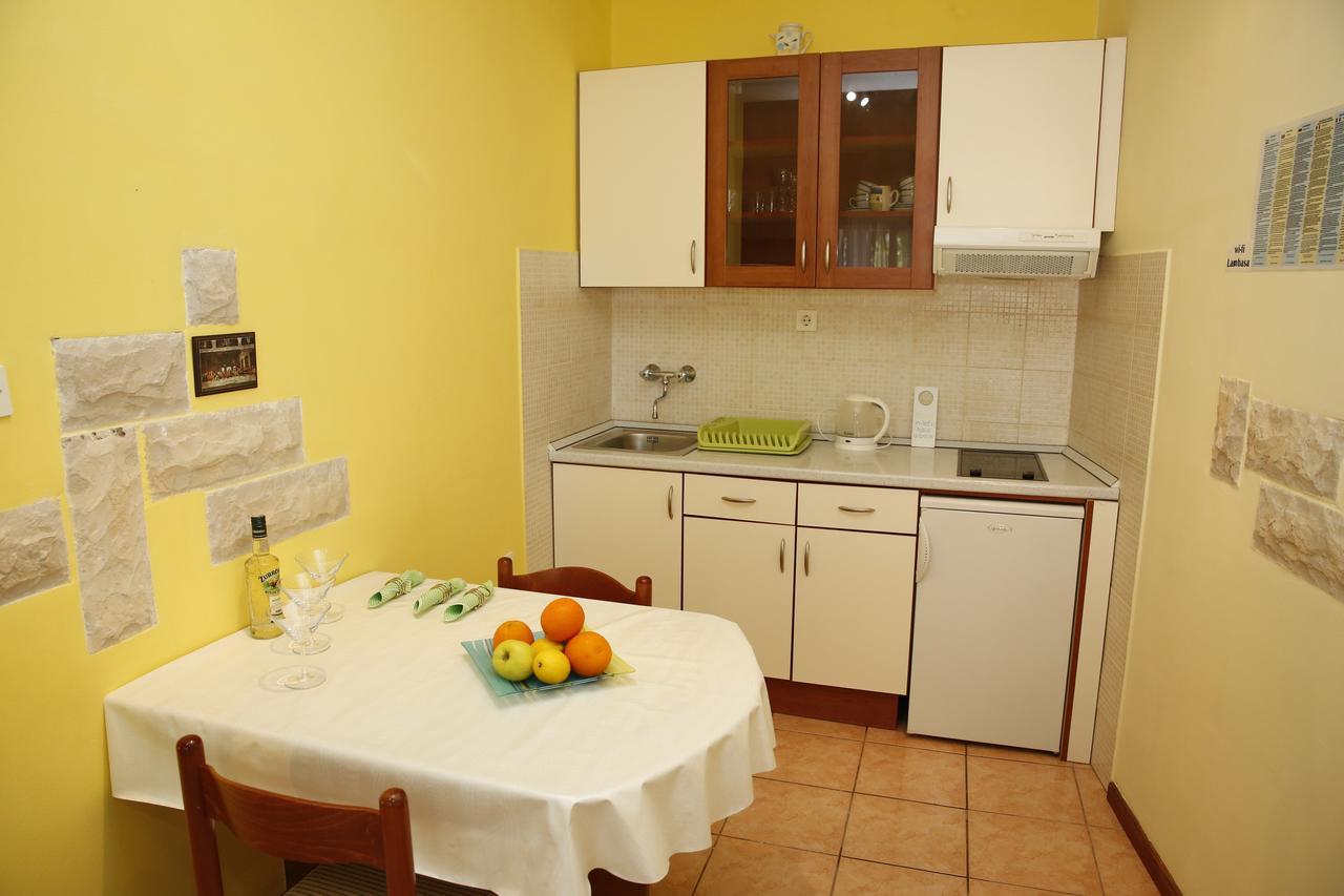 Apartment Lambasa 沃迪切 外观 照片